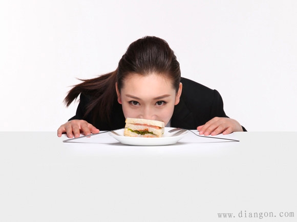 电水壶漏电怎么办