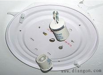 吸顶灯怎么安装 吸顶灯安装图解