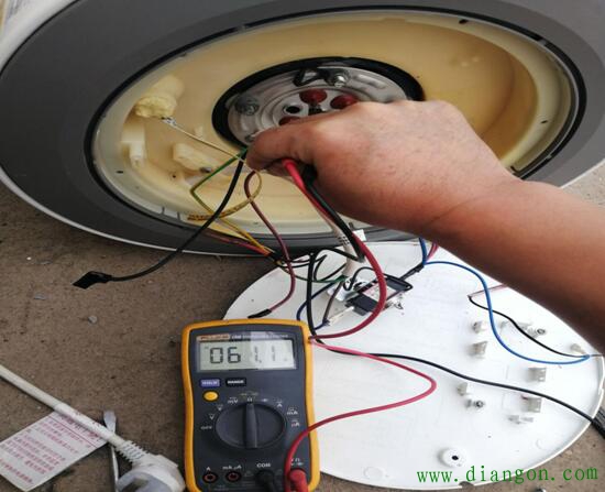 电气工程师两天没修好的热水器，什么故障，我们一起来维修