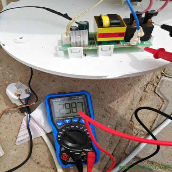 电气工程师两天没修好的热水器，什么故障，我们一起来维修